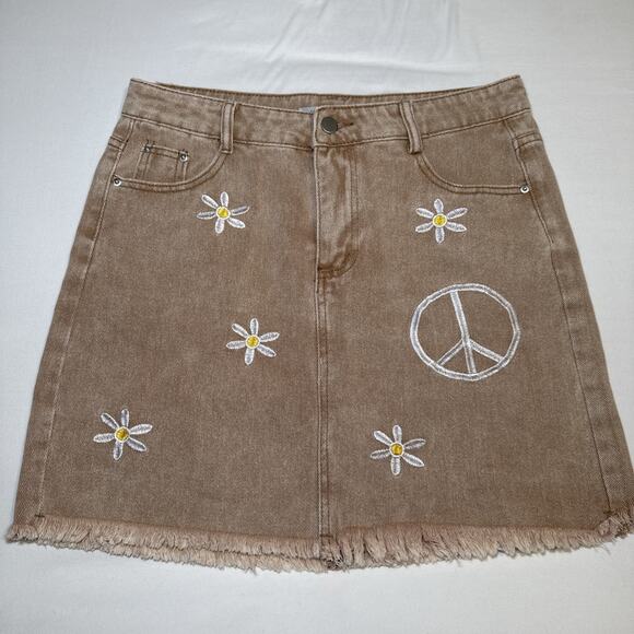 Miss Sparkling Womens Large Tan Denim Skirt Embroidered Floral Peace Raw Hem NWT - Picture 1 of 11